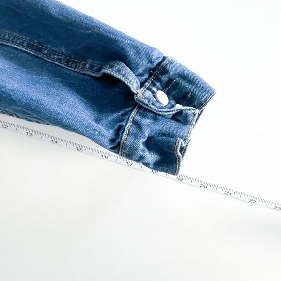 BLANK NYC Womens Denim Jacket Distressed Blue Long Sleeve Large - Picture 7 of 7